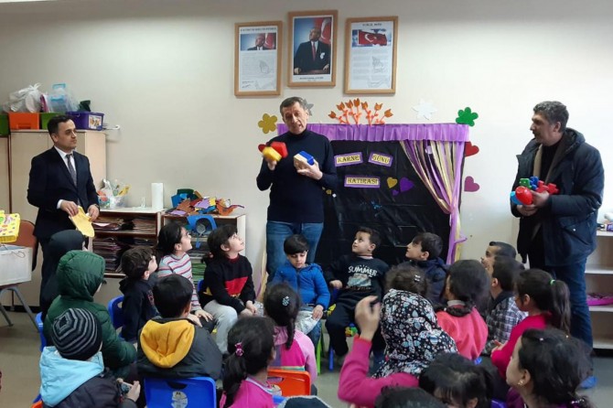 Milli Eğitim Bakanı Selçuk: Deprem bölgesinde telafi eğitimleri için planlamalar hazır