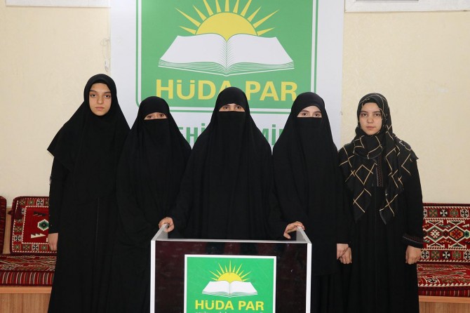 HÜDA PAR Gaziantep İl Kadın Kollarından "Kudüs Bizimdir" mitingine destek