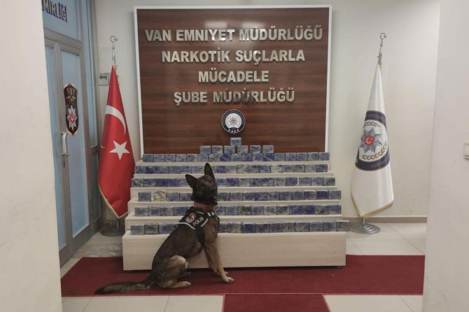 Van'da 54 kilogram eroin ele geçirildi