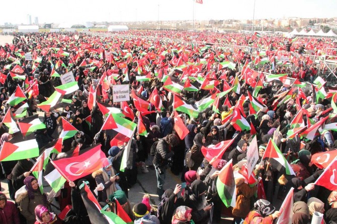 İstanbul'da "Büyük Kudüs Mitingi" başladı