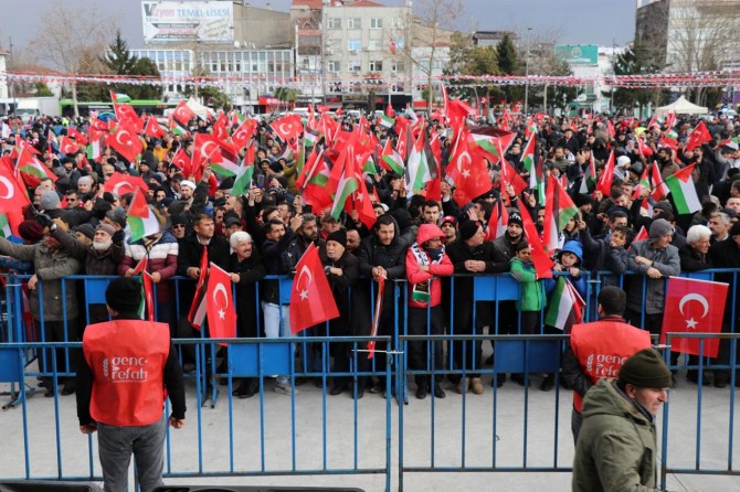 Sakarya Kent Meydanı'nda "Seninleyiz Kudüs" mitingi başladı