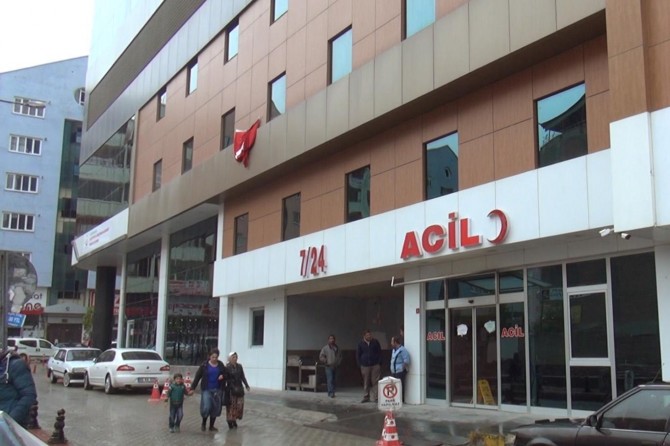 Van'da donma tehlikesi geçiren düzensiz göçmenler hastaneye kaldırıldı