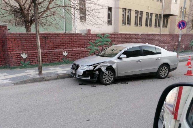 Adıyaman'da maddi hasarlı kaza
