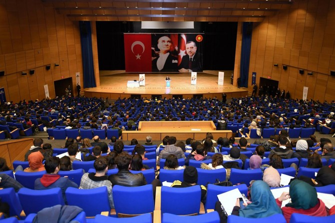 ​"Sınav Kaygısı ve Psikolojik Dayanıklılık" temalı seminer düzenlendi