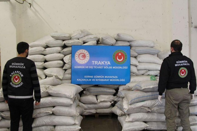 More than 2 tons marijuana seized in Turkey, Trade Minister says