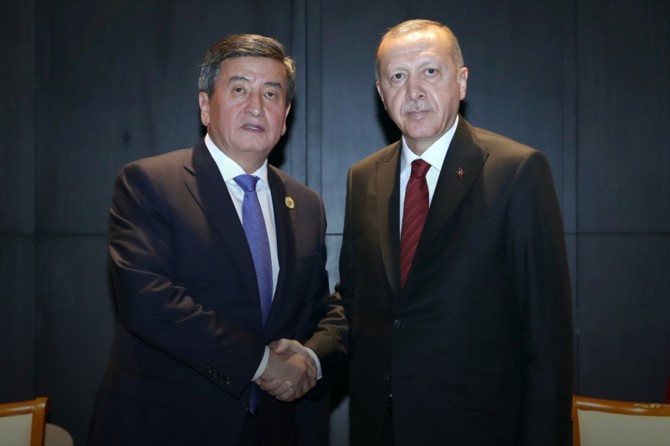 Erdoğan, Kyrgyzstan President Jeenbekov talk over the phone