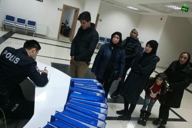 135 irregular migrants caught in Istanbul, Turkey