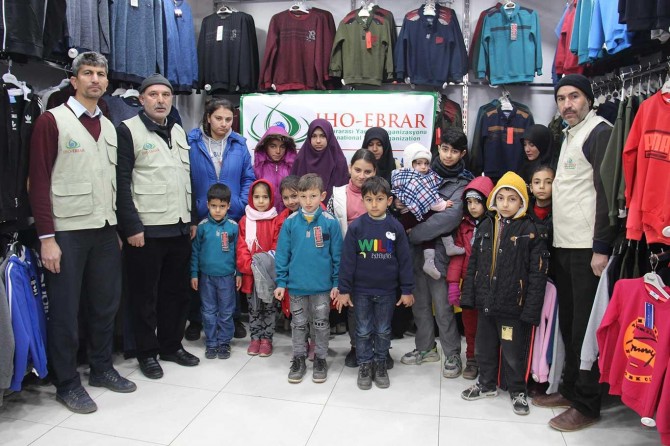 IHO-EBRAR, Siverek'te 40 çocuğun yüzünü güldürdü