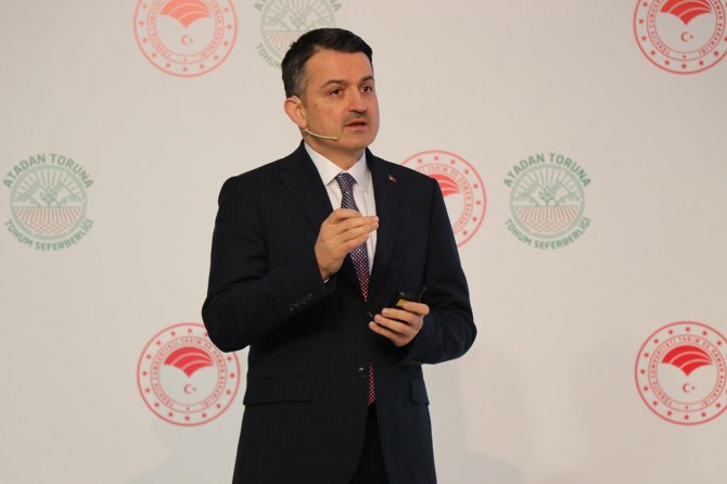 Bakan Pakdemirli: “Tohumda ithalatçı değil ihracatçı konumundayız”