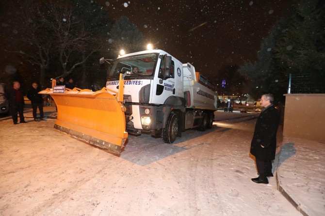 Şahinbey Belediyesinden yoğun kar mesaisi