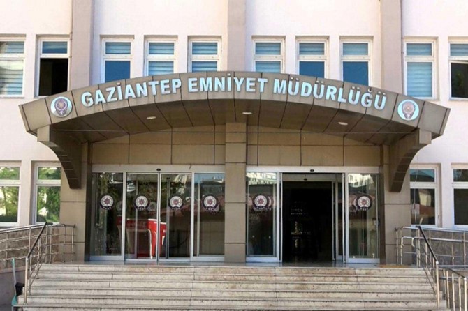 Gaziantep'te cami inşaatından demir çalan 4 şüpheli yakalandı