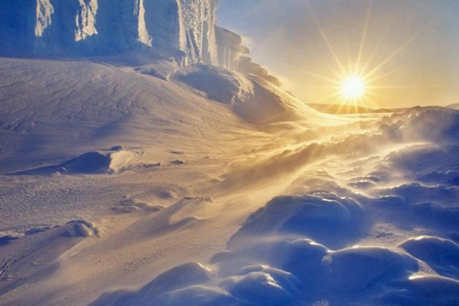 Antarktika’da sıcaklık gittikçe artıyor