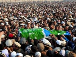 Gazi Ahmet son yolculuğa uğurlandı