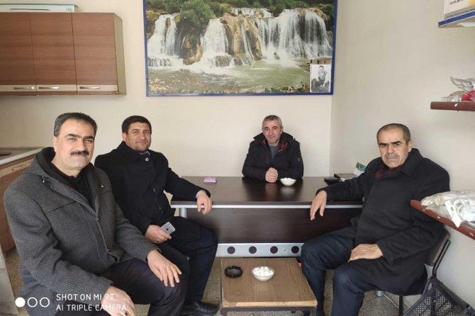 HÜDA PAR Van İl Başkanlığı esnaf ziyaretlerine devam ediyor.