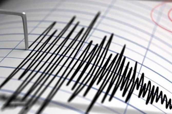Manisa'da 5,2 büyüklüğünde deprem meydana geldi