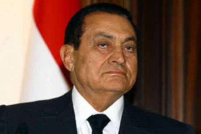 Serokomarê berê yê Misirê Husnî Mubarek mir