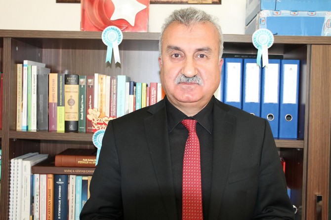 Prof. Dr. Demirtaş: “Etkisi devam eden 28 Şubat’ın en büyük tahribatı manevi olmuştur”