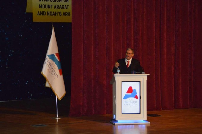 Prof. Dr. Mehmet Parlak, "İnsanların Corono virüs'ten ölme olasılığı çok düşük"