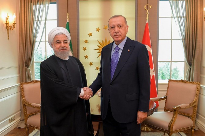 Cumhurbaşkanı Erdoğan Ruhani ile görüştü