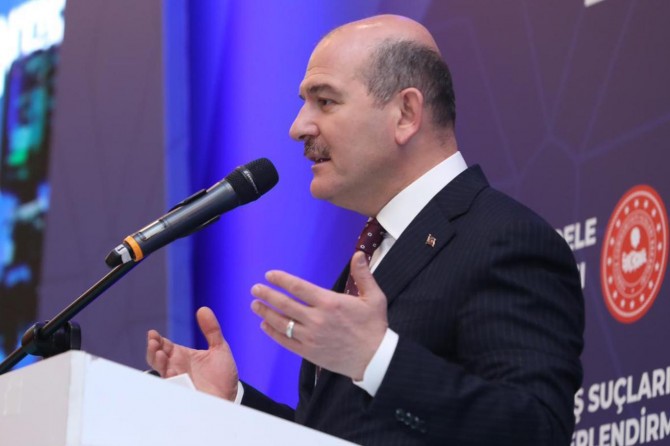 Bakan Soylu: Edirne üzerinden 76 bin 358 göçmen ayrıldı