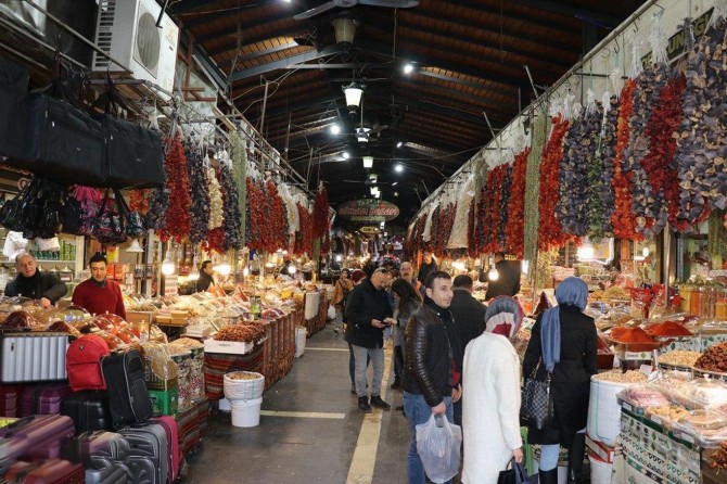 Tüketici fiyat endeksi yıllık yüzde 12,37, aylık yüzde 0,35 arttı