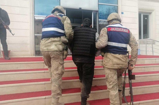 Siirt'te arazi anlaşmazlığı nedeniyle bir kişiyi öldüren şahıs yakalandı
