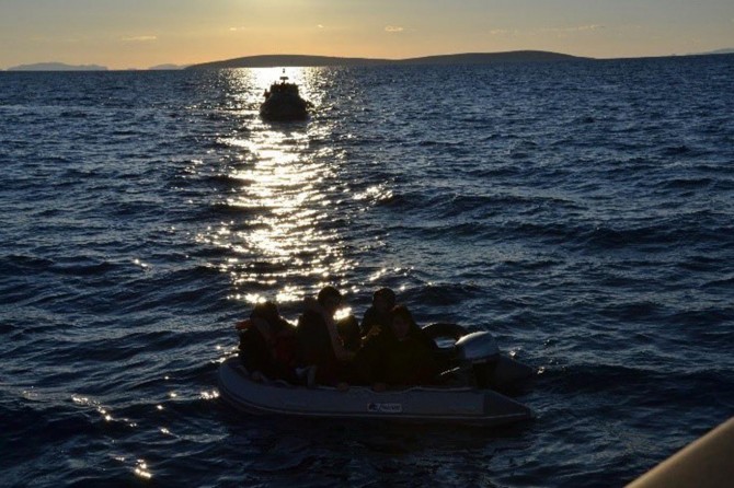 130 bin 469 migrants leave Turkey for Greece, Turkey's Interior Minister says