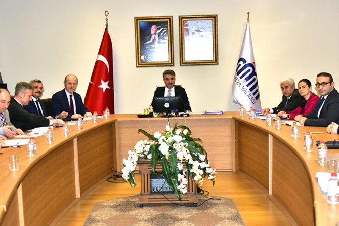 Malatya Valiliğinde deprem değerlendirme toplantısı düzenlendi