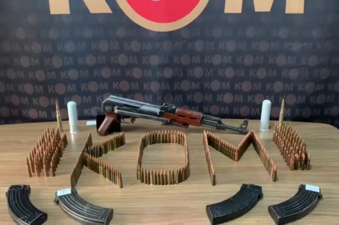 Malatya’da silah kaçakçılığı ve yağma suçlarından 7 kişi yakalandı