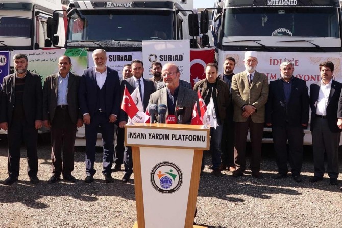 Şanlıurfa'dan İdlib'e 4 TIR insani yardım gönderildi