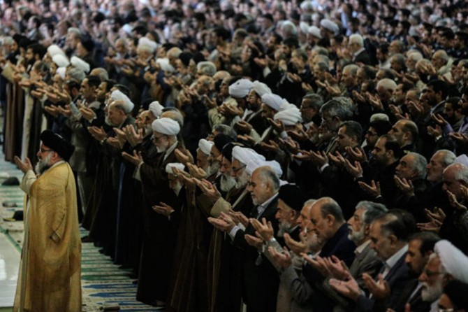 İran'da bu hafta da cuma namazı kılınmayacak