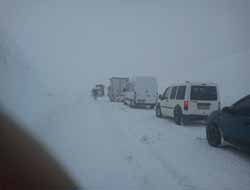 Bingöl'de 272 Köy Yolu Ulaşıma Kapandı Video