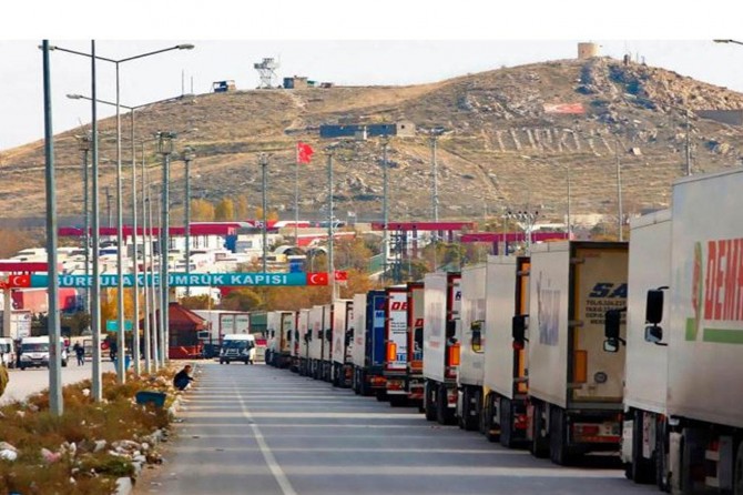 Gürbulak Sınır Kapısında 3 bin 500 ton yumurta bekletiliyor