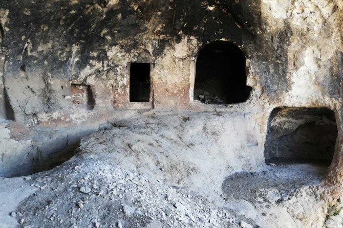 Diyarbakır’da PKK'ye ait 3 sığınak imha edildi