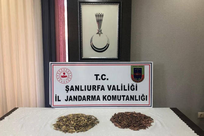 Silah kaçakçılarına yönelik yapılan operasyonda 1 kişi gözaltına alındı