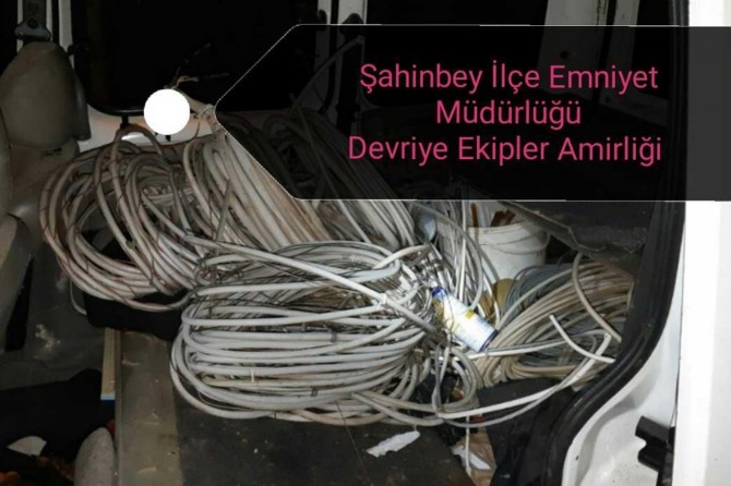 Gaziantep'te çaldığı kabloları taşıyan şahıs suçüstü yakalandı