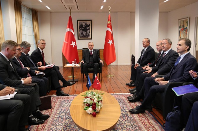 Erdoğan meets with NATO Secretary General Stoltenberg