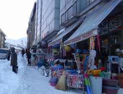 Kar Yağışı Esnafı Olumsuz Etkiledi