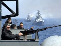 Esad Rus Savaş Gemisinde Kalıyor!