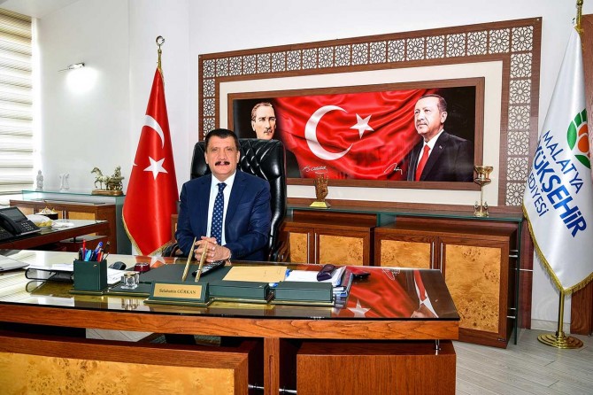Malatya Büyükşehir Belediye Başkanı Selahattin Gürkan’dan Miraç Kandili mesajı