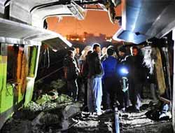 Mısır'da Askeri yük treni devrildi, 15 kişi öldü video