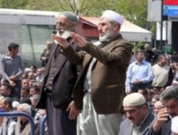 'Alternatif cuma' imamlarına hapis