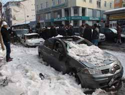 Bingöl'de çatıdan düşen kar 2 öğrenciyi yaraladı