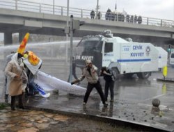 Ankara Eyleminde Taşlı-Sopalı Çatışma