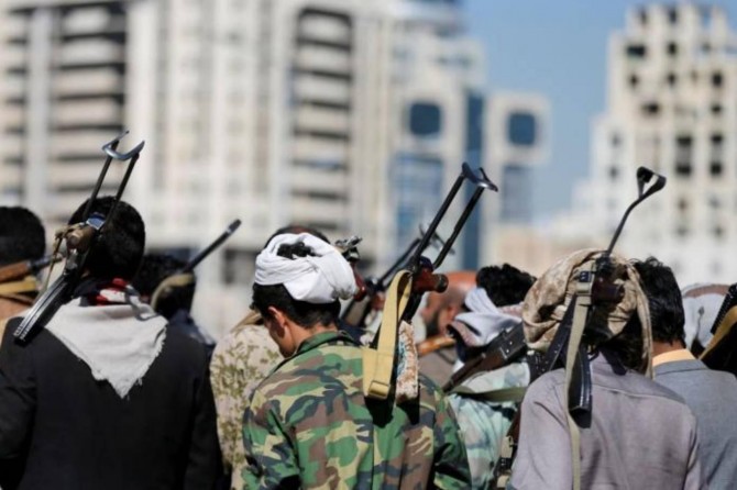 Husiler Yemen’de petrol boru hattına saldırdı iddiası