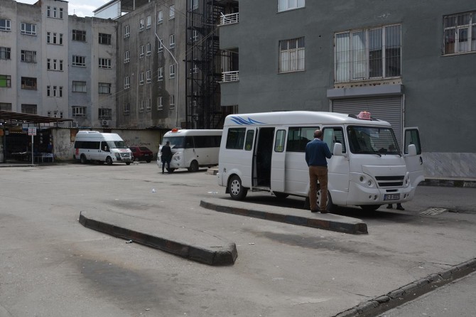 Batman'da minibüsçüler: Coronavirus nedeniyle işlerimiz düştü