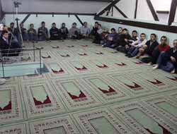 Hüseyin Velioğlu Paris'te anıldı