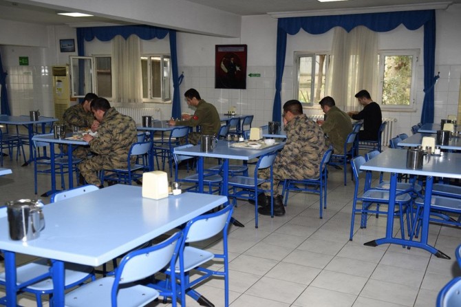 MSB'den "sosyal mesafe" kuralı