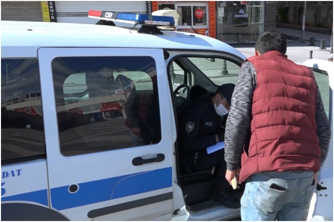 Gaziantep’te sokağa çıkma yasağını ihlal edenlere para cezası verildi