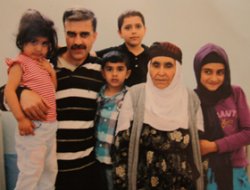 Annesinin Taziyesi İçin Hala İzin yok